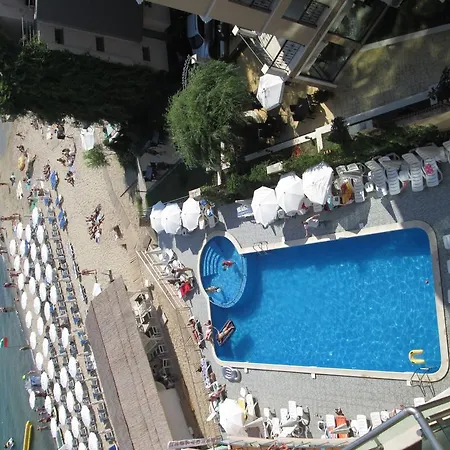 Aparthotel Sunny Bay 3*