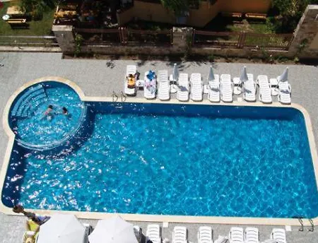 Sunny Bay Сонячний Берег