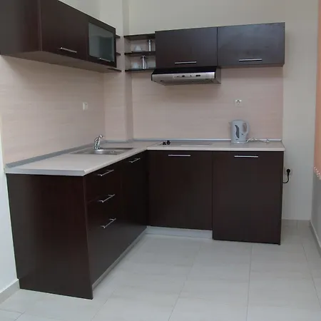 Sunny Bay Апарт-готель