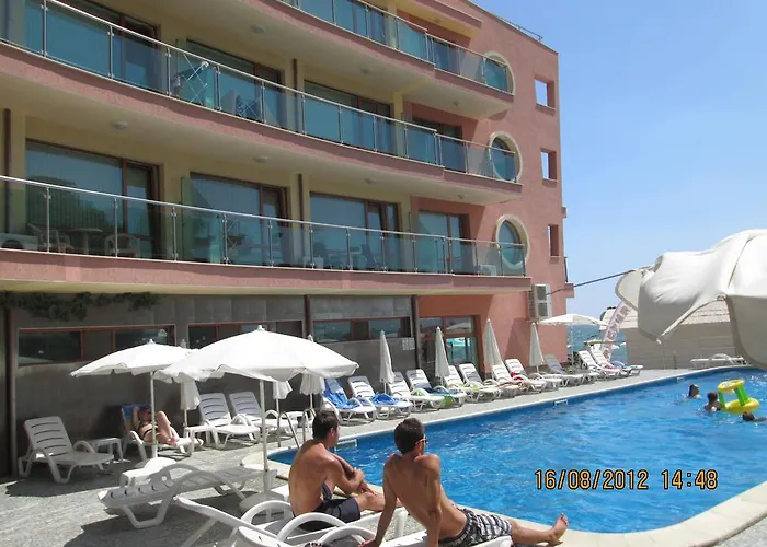 Sunny Bay 3* Сонячний Берег