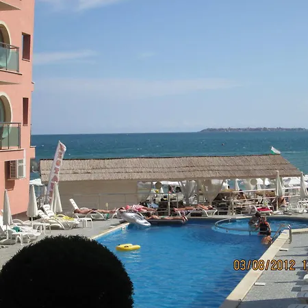 Hotel apartamentowy Sunny Bay